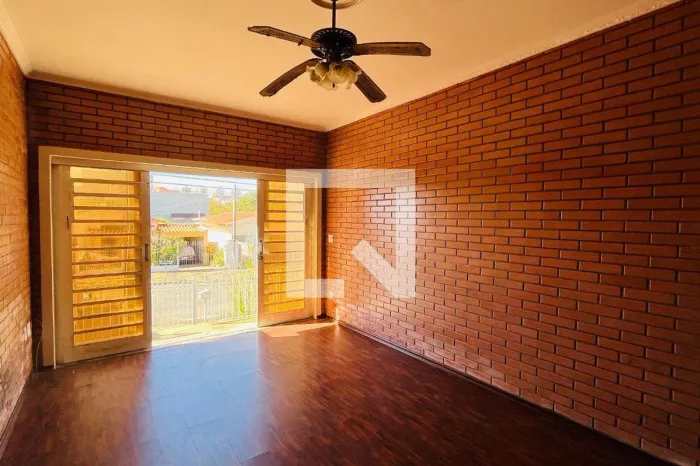 CASA RESIDENTIAL em Campinas - São Paulo, Cambuí