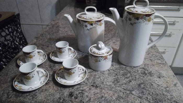 Conjunto de porcelana