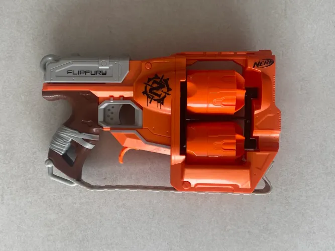 Nerf Zombie Strike FlipFury Blaster