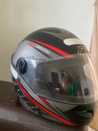 Capacete