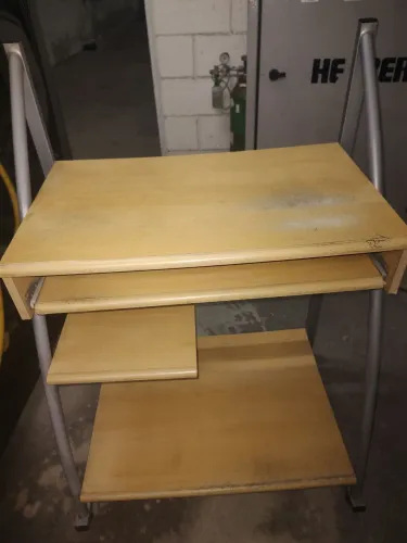 Mesinha de escritório