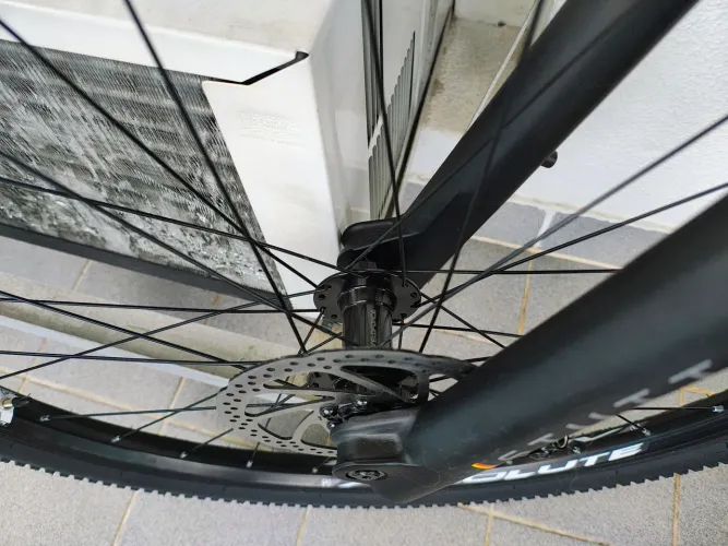 Rodas ABSULUT aro 29 Nero Boost (ZERO) Pneus Pirellli