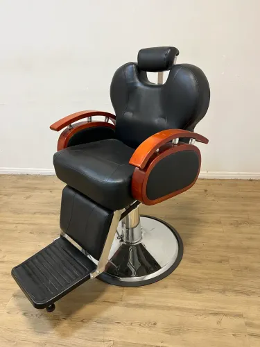 Cadeira barbeiro em perfeitas condições