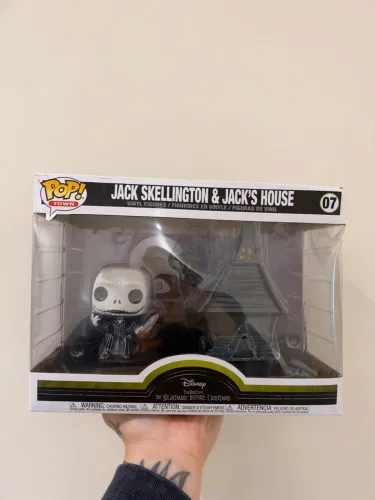 Funko pop Jack Skellington & Jack?s House