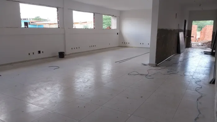 Construções e reformas em geral 