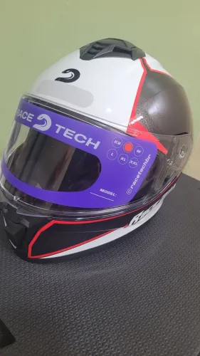 Capacete race tech novo