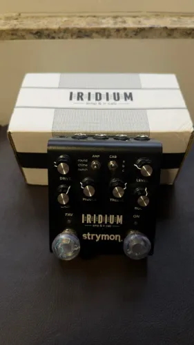 Pedal de Efeito Strymon Iridium Preto