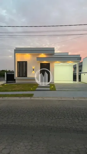 Casa á venda com 3 dormitorio sendo 1 suíte no Gran Ville - São Venâncio - Itupe