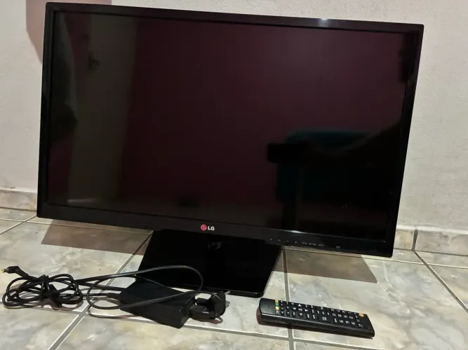 TV LG - Com Defeito 