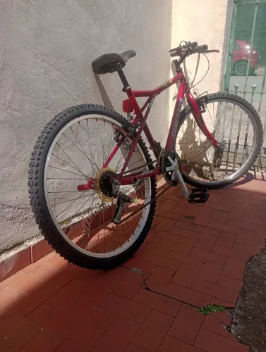 Bicicleta aro 26