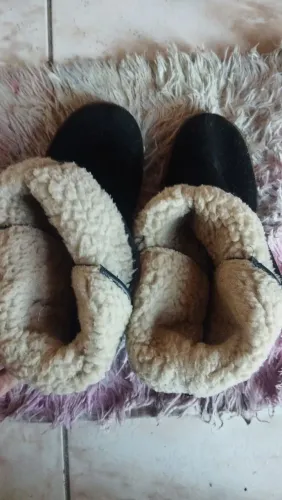 Bota estilo Uggy com pelinho por dentro