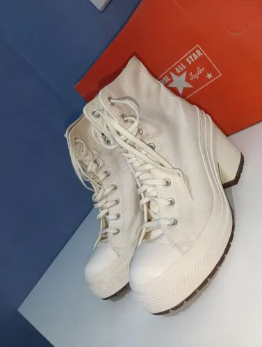 Tênis Plataforma Converse Chuck 70 De Luxe Heel branco n42