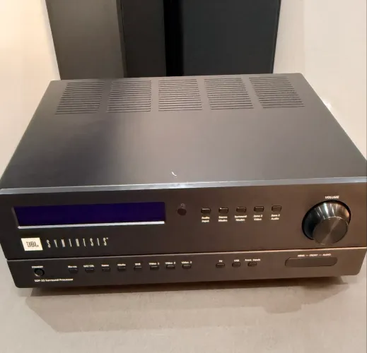 Processador De Som Surround JBL Synthesis SDP-25 - High-End Home Theater