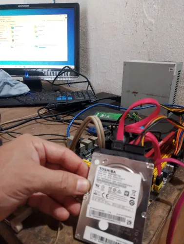 HD 1 TB Toshiba notebook 