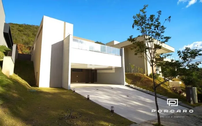 Casa no Condomínio Quintas do Sol, Nova Lima: Espaço, Conforto e Sofisticação.