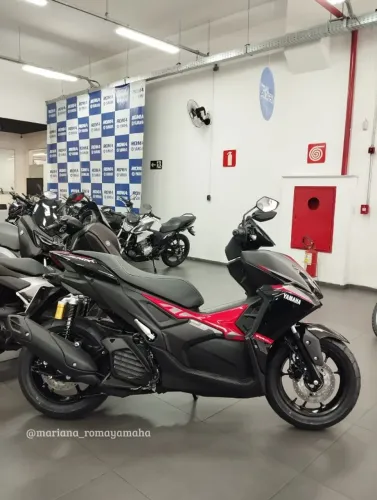 YAMAHA AEROX ABS CONNECTED 2026 - Cartão em até 21x (consulte condições) - FINANCIAMENTO