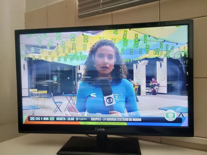 Tv 32 Philco mancha na tela