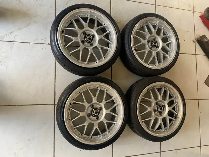 Rodas BBS 195/40/17  4x100