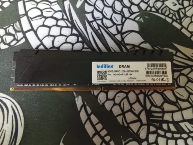Memória RAM Indilinx Magic I 16GB DDR4 3200MHz para PC