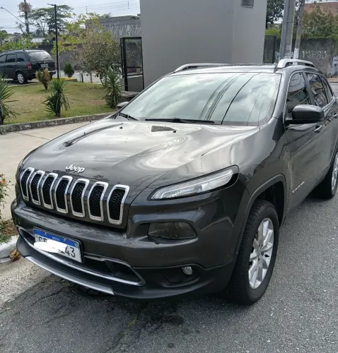 Jeep Cherokee Limited 3.2 4X4 V6 Aut. 2015