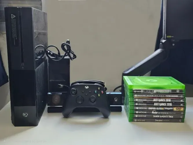 Xbox One 500GB + Kinect + Controle Series X/S + 9 Jogos