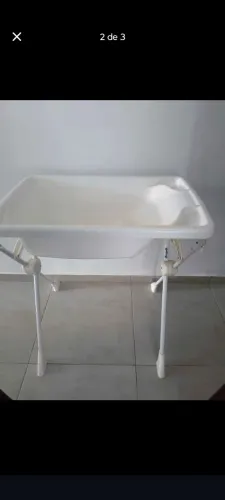 Banheira Burigotto branca com suporte
