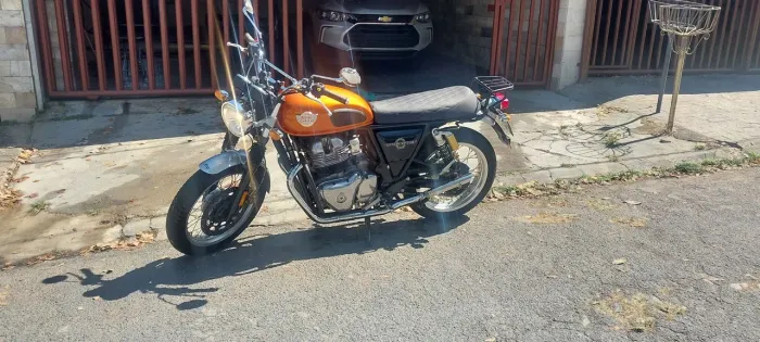 ROYAL EINFIELD INTERCEPTOR 2021 - ÓTIMA MOTO - MUITO NOVA