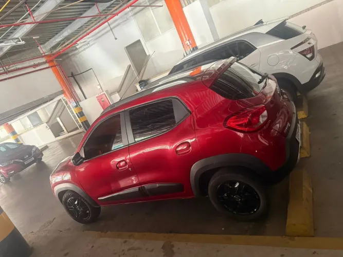Renault Kwid Outsider 1.0 Flex 12V 5P Mec. 2020