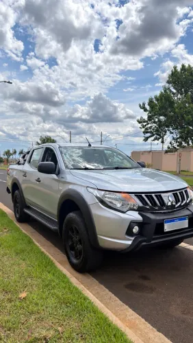 Mitsubishi L200 Tri. Outdo. GLS 2.4 CD 4X4 Die. AUT 2023
