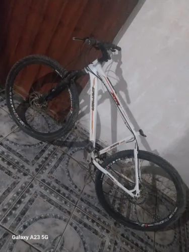 Vendo Bicicleta pra arrumar 