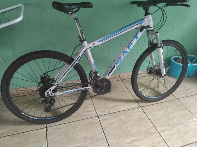 Bike de uso em bom estado