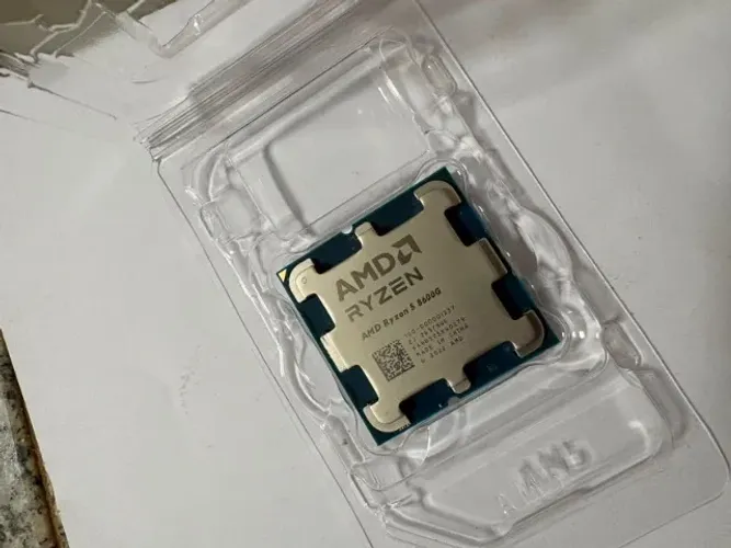 Processador AMD Ryzen 5 8600G 4.3GHZ(5.0GHZ) 6Núcleos 22MB Cache AM5 + Cooler + Vídeo