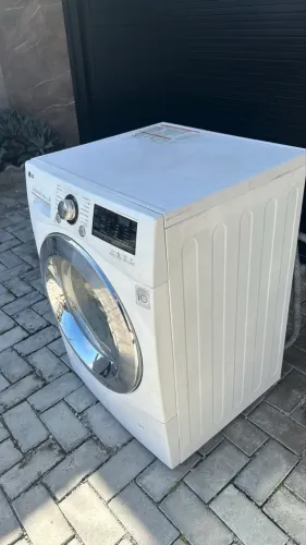 ?LAVA E SECA LG 8,5 KG CAPACIDADE PARA 10 KG LAVA COBERTA?