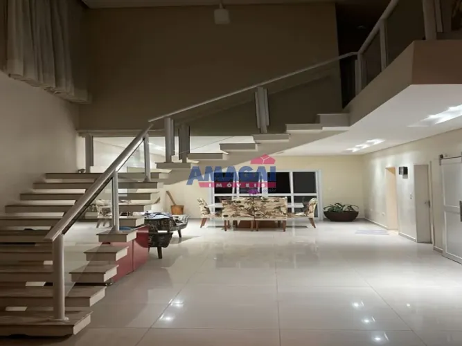 Sobrado a venda no Condominio Cristal Park com 205m²