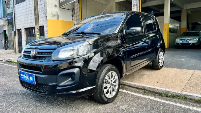 Fiat Uno Attractive 1.0 EVO Fire Flex 8V 5P 2021