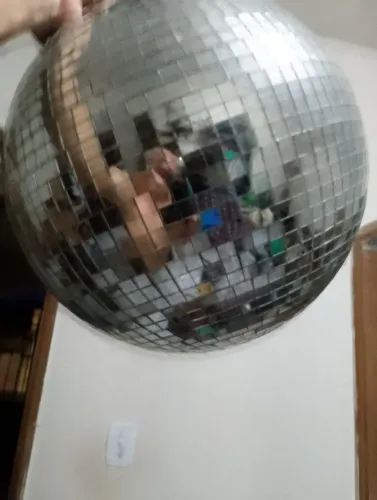 GLOBO ESPELHADO 30CM COM MOTOR GIRATÓRIO 