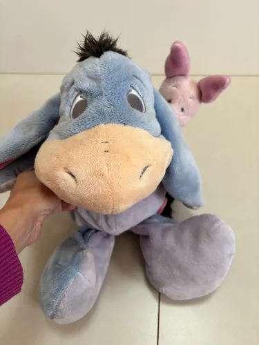 Ursinho Pooh bisonho ió original Disney