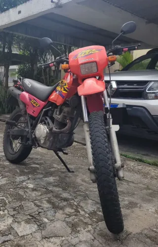 Vende XLR 125