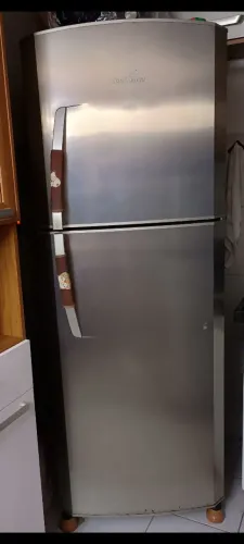 Geladeira duplex.