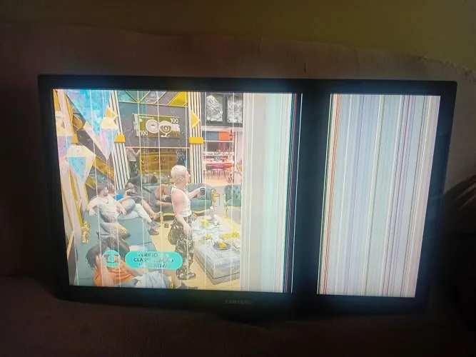 TV Samsung usada com defeito das listas