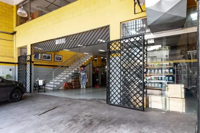 Prédio para aluguel, 2 vagas, Horto - Belo Horizonte/MG