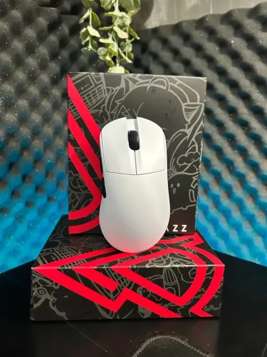 Mouse Gamer AJAZZ AJ179V2 MAX Sem Fio 26.000 DPI PAW3311 58g