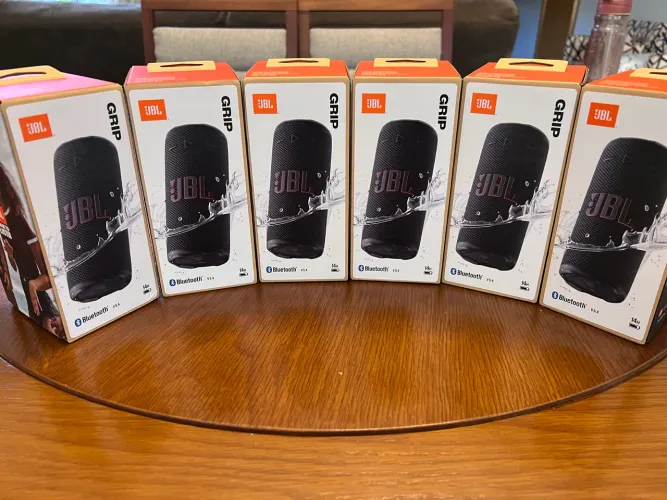 JBL Grip Preta original lacrada (faço menor valor levando mais unidades)