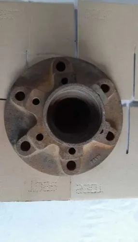 Cubo De Roda Dianteiro Marca Frum Ford F600 1962 A 1971