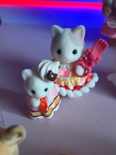 Latte garfinho com latte rn -sylvanian families