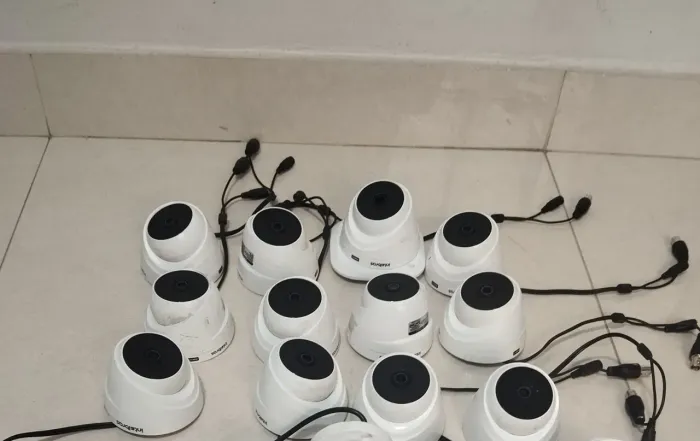 Lote com 12 Câmera Intelbras Dome VHL 1120D