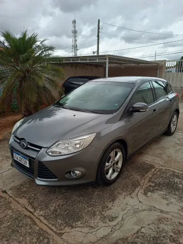 Ford Focus 1.6 S/se/se Plus Flex 8v/16v 5P 2015