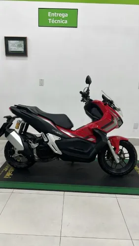 ADV 150 