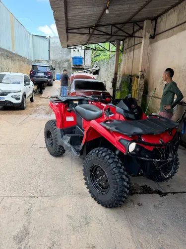 Vendo quadriciclo Can Am