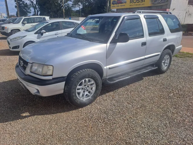 Chevrolet S10 Blazer DLX 2.8 4X4 TB Interc. Diesel 2000